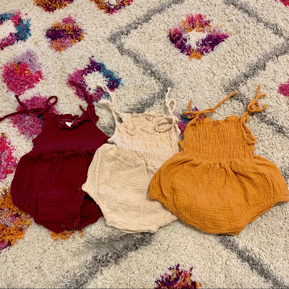 Set of 3 baby rompers
